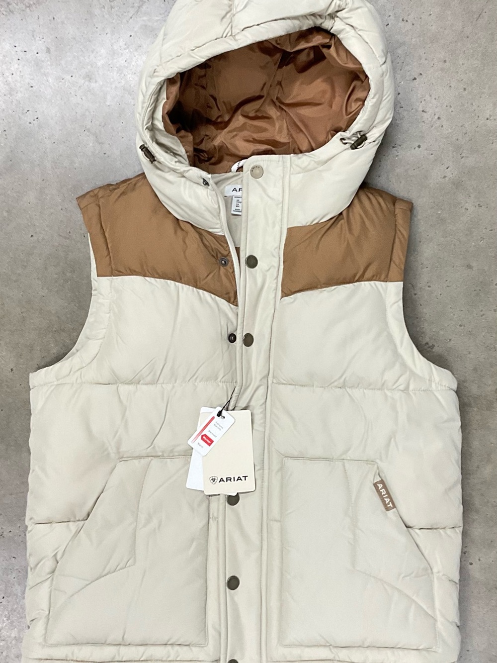Ariat Frontier Puffer Vest in Oyster Grey